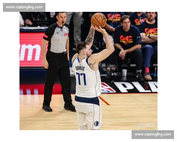 高清篮球直播全程跟踪精彩赛事即时更新让你不错过每一场精彩对决 - 副本 (12) - 副本 - 副本 - 副本